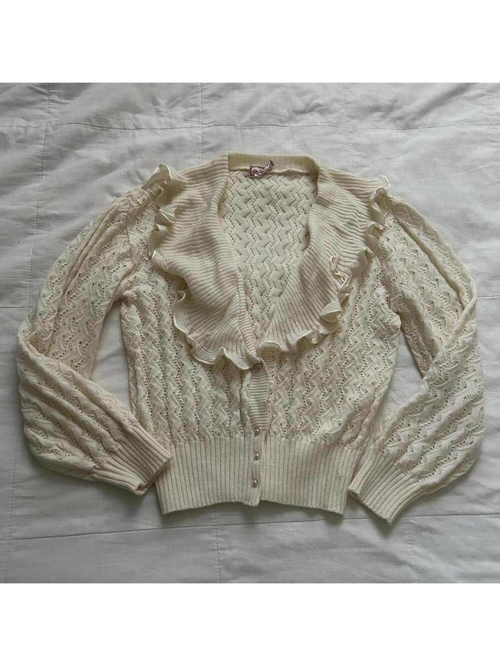 Vintage Cream knit cardigan with ruffles and pearl buttons
